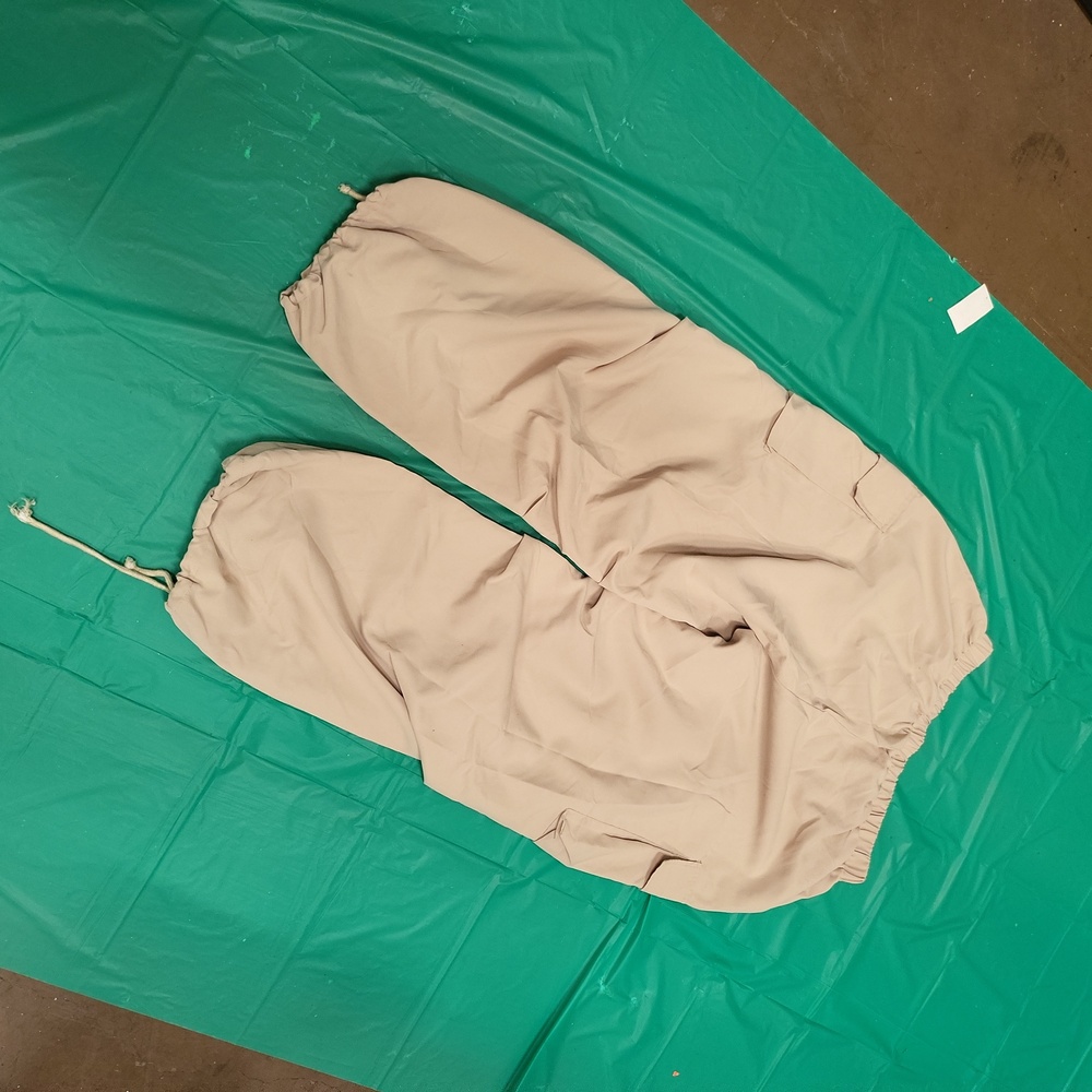 Pants - Picture 2 of 5